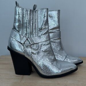 Dolce Vita Metallic Western Bootie
